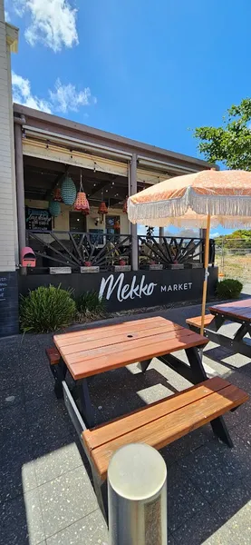 Mekko Market & Cafe - Preloved Fashion & Food