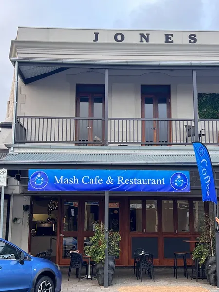 Mash cafe and restaurant