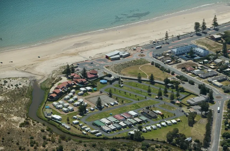 Moana Beach Tourist Park