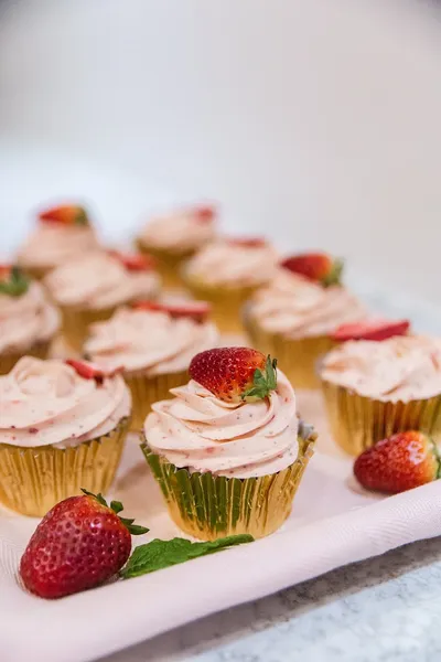 Pony and Pig Cupcakes