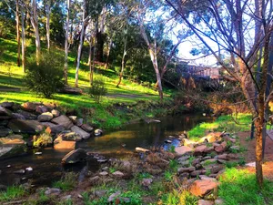 outdoor dining in Adelaide Hills Council Adelaide