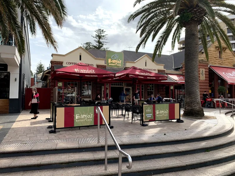 Bakery & Cafe – Banjo’s Glenelg