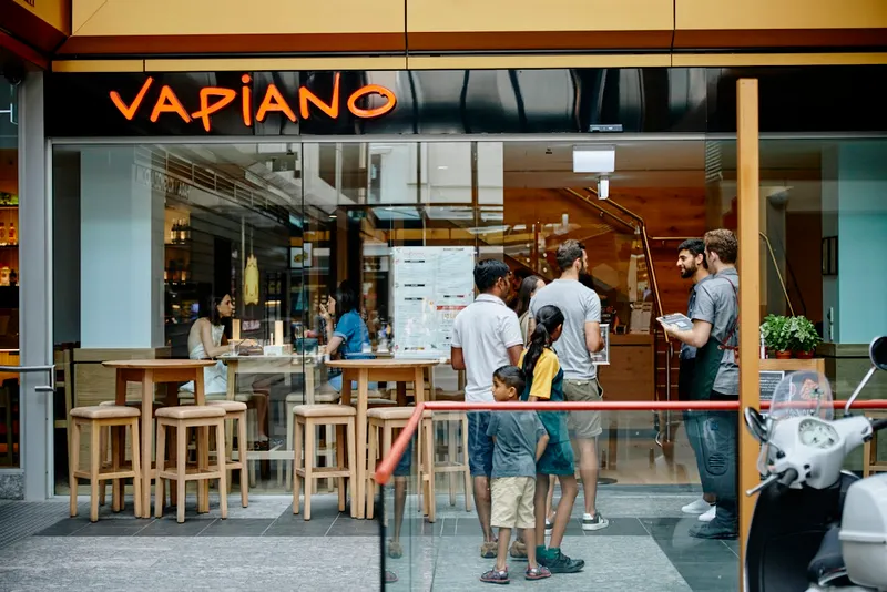 Vapiano Albert Lane