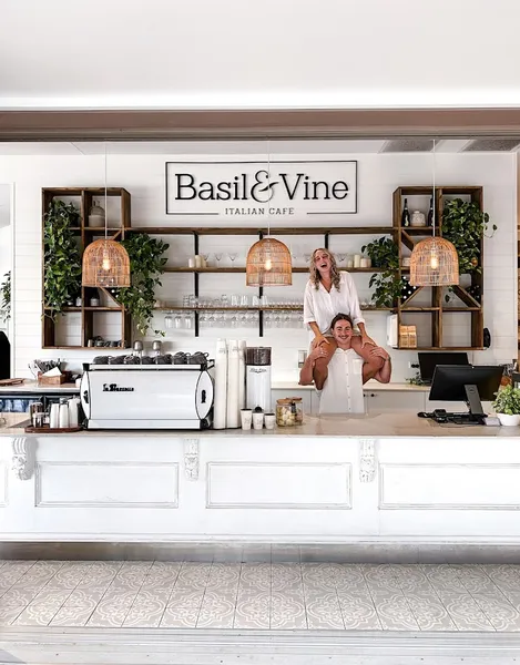 Basil & Vine