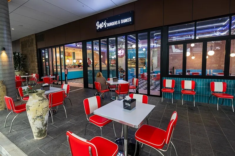 Sue's Burgers and Shakes Woolloongabba