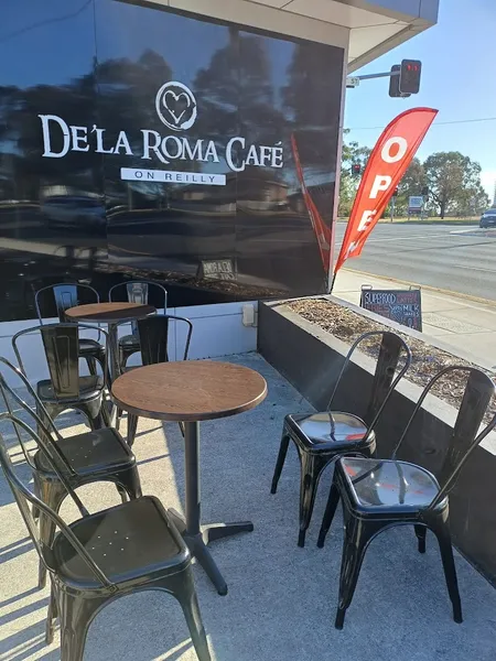 De'la Roma Cafe on reilly