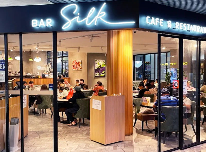 Silk Cafe & Restaurant