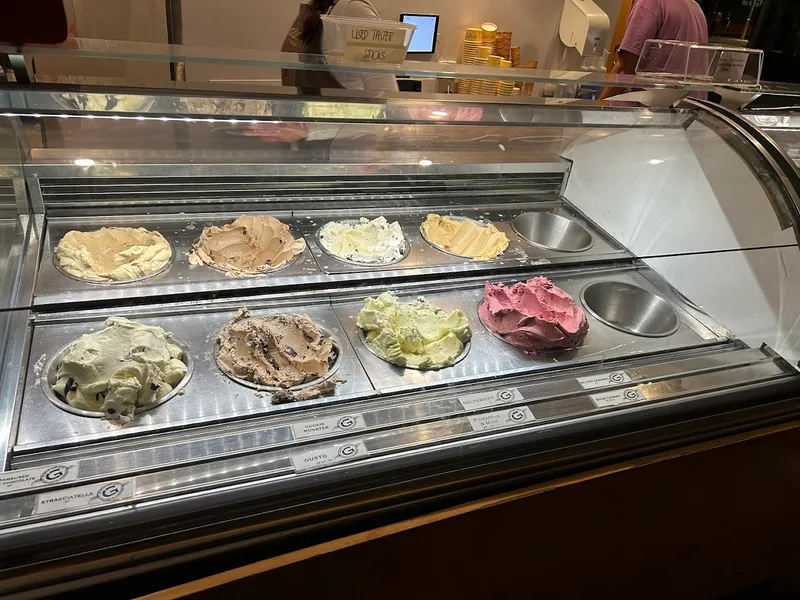 Gusto Gelato