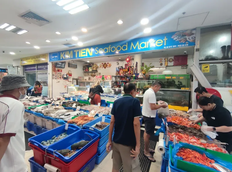 Kim Tien Seafood Market