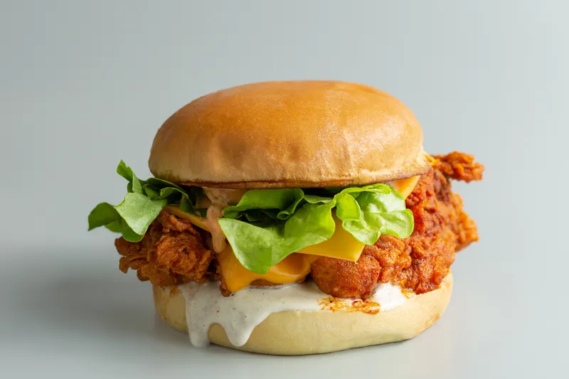 2 bros Nashville Hot Chicken Underwood