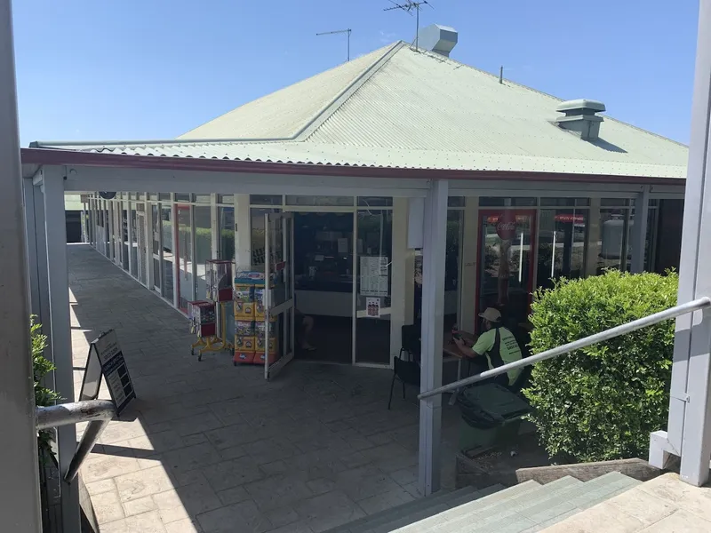 Julie Street Seafood Takeaway & Cafe