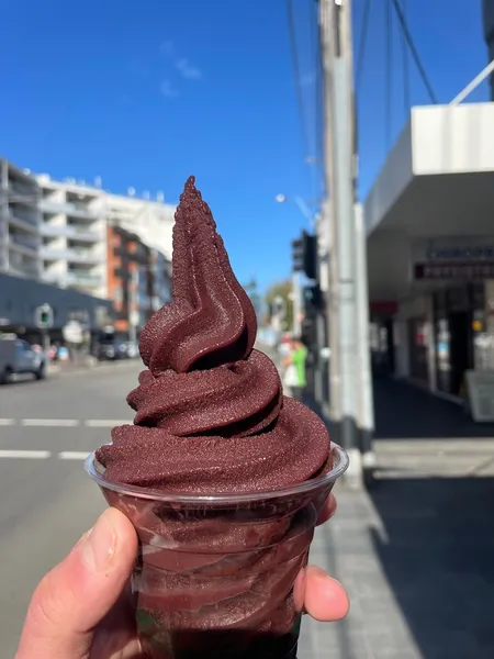 Sydney Acai and Desserts