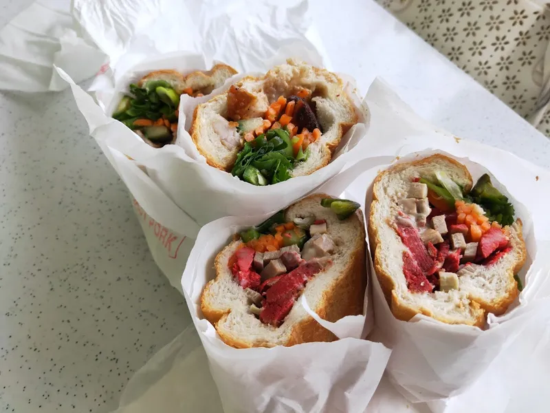 Banh Mi Thit Thu Nga