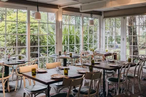 restaurants for large groups in Woollahra Sydney