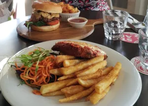 lunch restaurants in Kwinana Perth