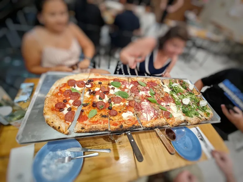 Via Napoli Pizzeria - Lane Cove