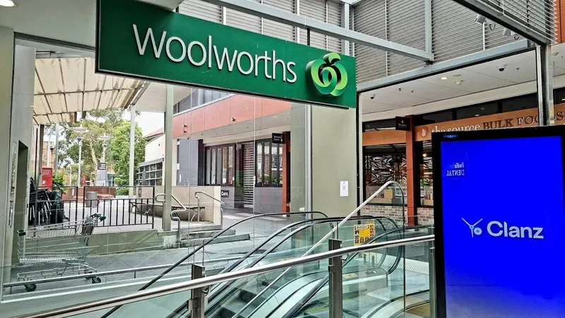 Woolworths Lane Cove