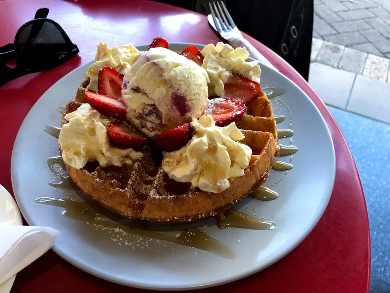 Freo Icecream & Waffles