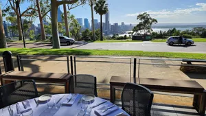 outdoor dining in Perth Perth