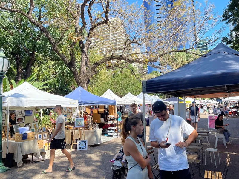 Riverside Sunday Market