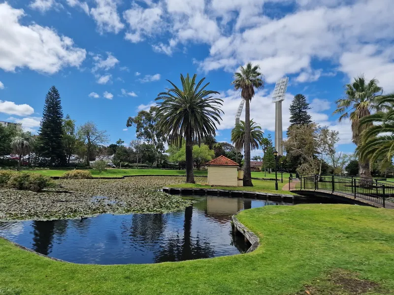 Queens Gardens