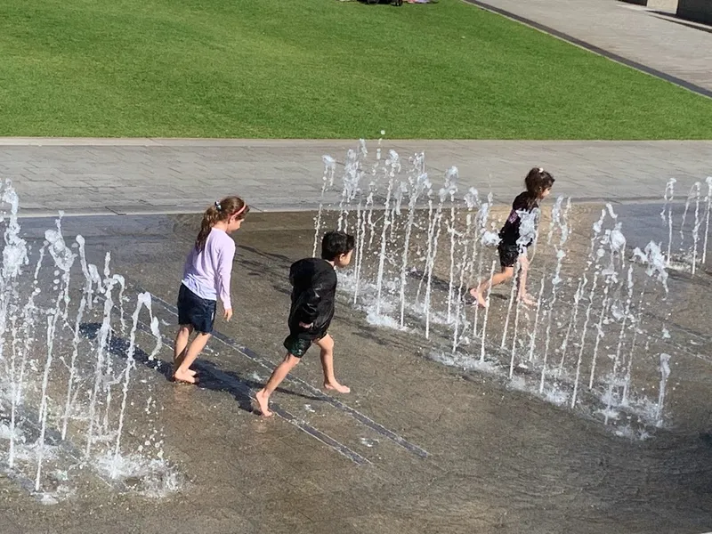 Victoria Square Fountain