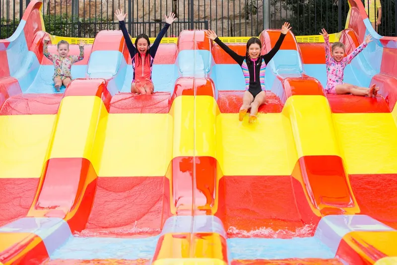 Raging Waters Sydney