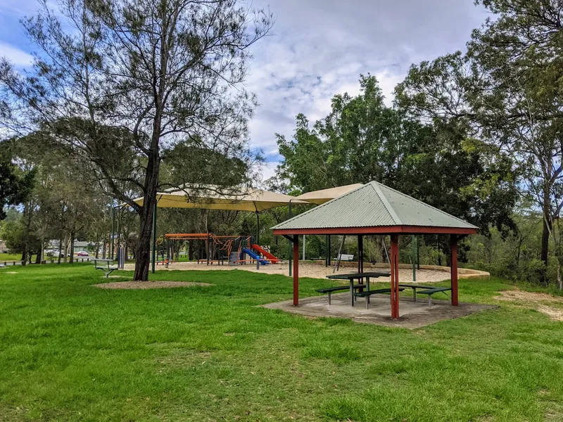 Killarney Crescent Park Playground