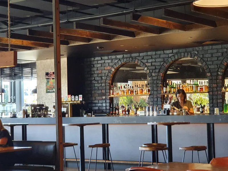 Uptown Social Kitchen & Bar - Maroochydore