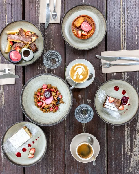 Le Cafe Gourmand