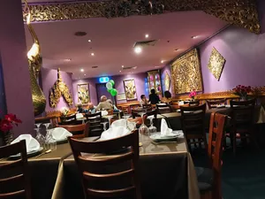 thai restaurants in Robina Gold Coast