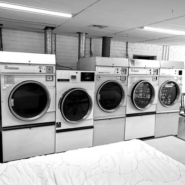 HQ Laundry Hornsby