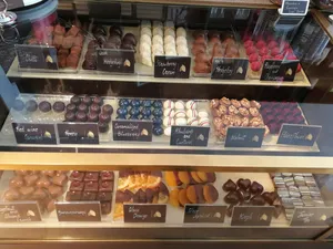 chocolate shops in Launceston