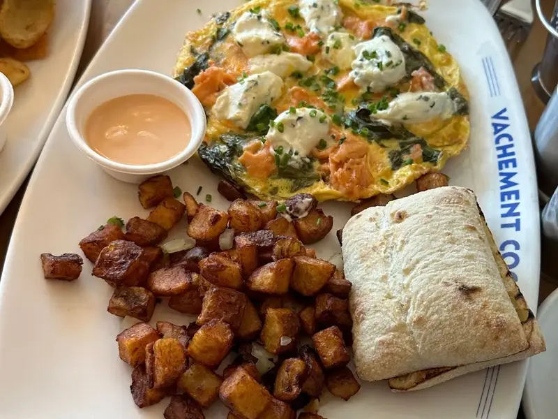 Cochon Dingue Champlain