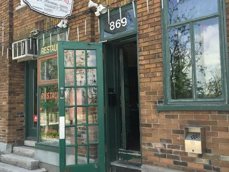 Thang Long Restaurant