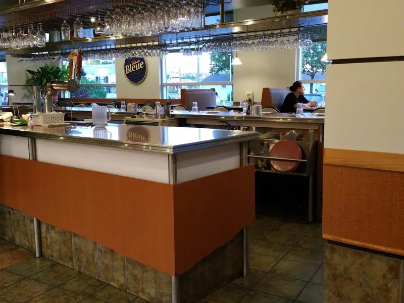 Restaurant Tomas Tam Inc