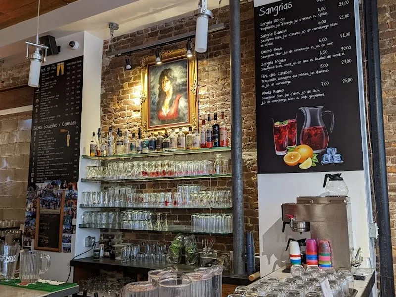 Restaurant Poutineville Saint-Roch