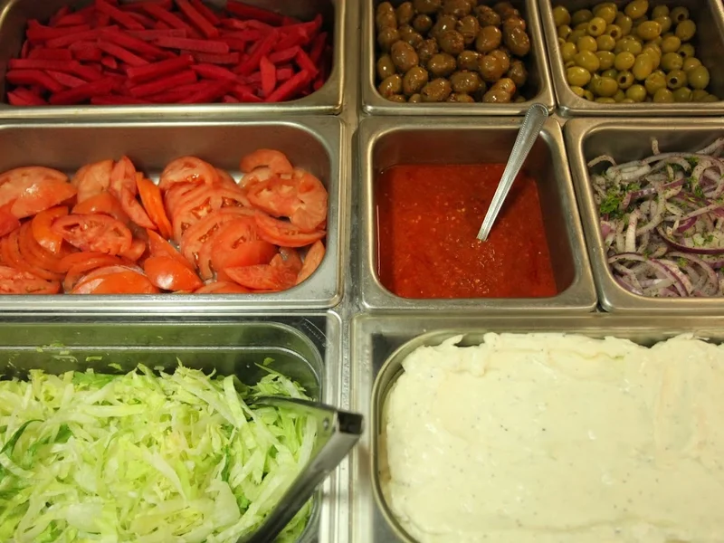 Saveurs du Monde - Halal - Shawarma - Couscous - Falafel - Shish Taouk