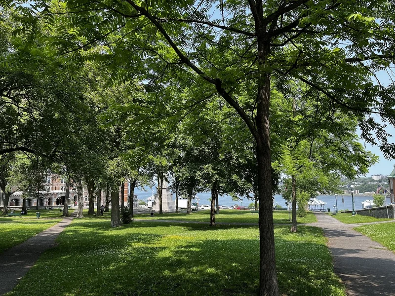 HOTEL MANOIR STE-GENEVIÈVE - Old Port Quebec