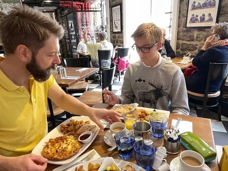 Cochon Dingue Champlain