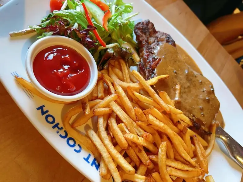 Cochon Dingue Champlain