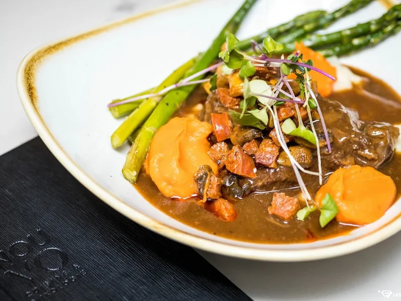 Nouvo Cuisine & Mixologie