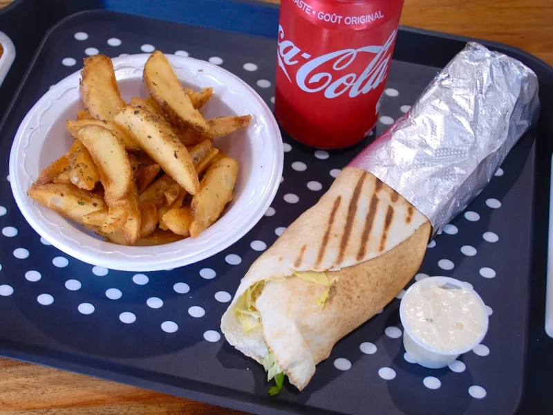 Dolce Gelato -Creme Glacée-Dessert - Beignes - Crepes - Churros