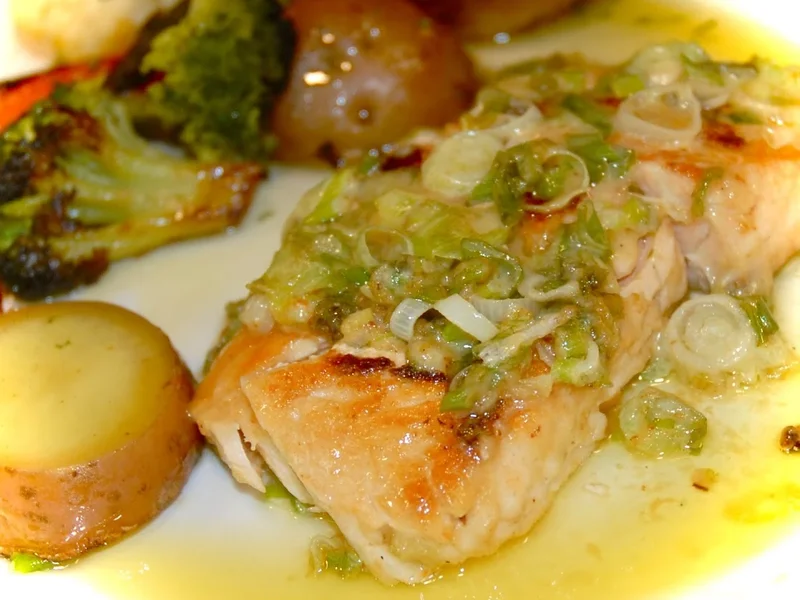 L'OMELETTE - Petit Déjeuner - Pizza / Burgers / Poutine - Wine / Cocktails