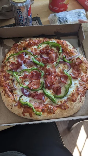 Med Pizza - Val Belair