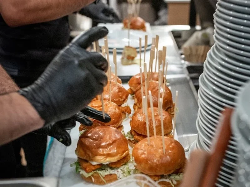 Mlle Inès | l'Atelier du hamburger | District Gourmet Sainte-Foy