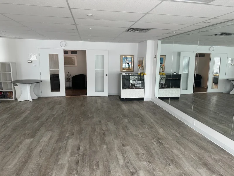 Le Centre Soleil D'orient Ballet School