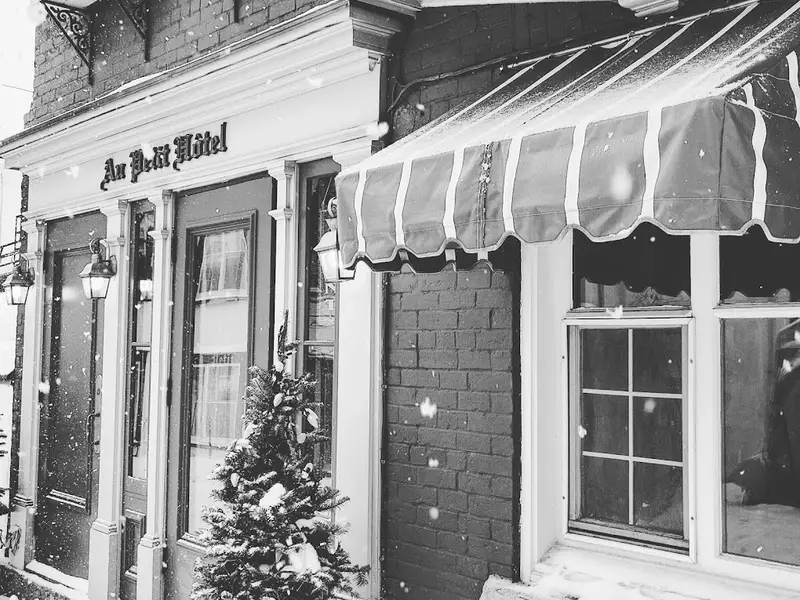 Au Petit Hôtel