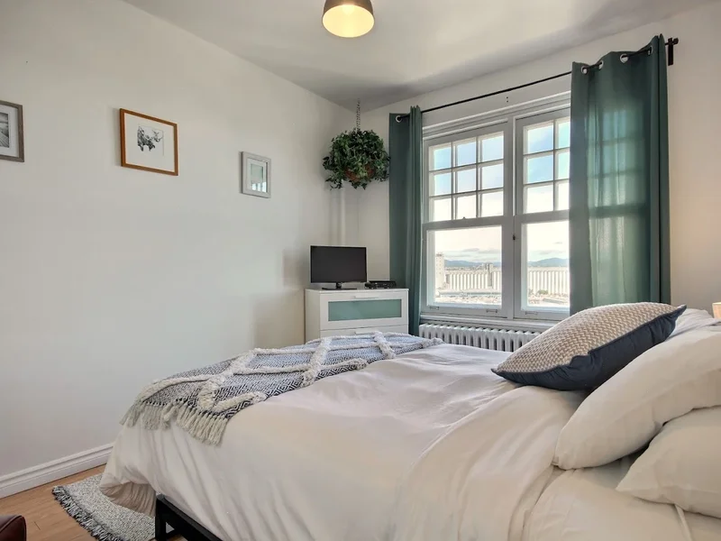 Hôtel automatisé Manoir des Remparts