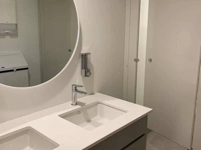 Auberge Jeunesse QBEDS Hostel